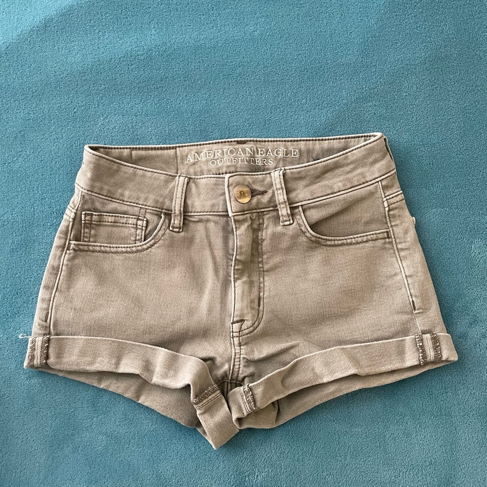 American Eagle Outfitters Women's Tan Shorts